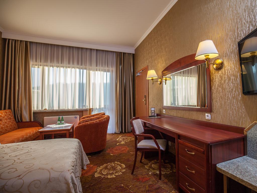 Hotel Golebiewski Wisla Room photo